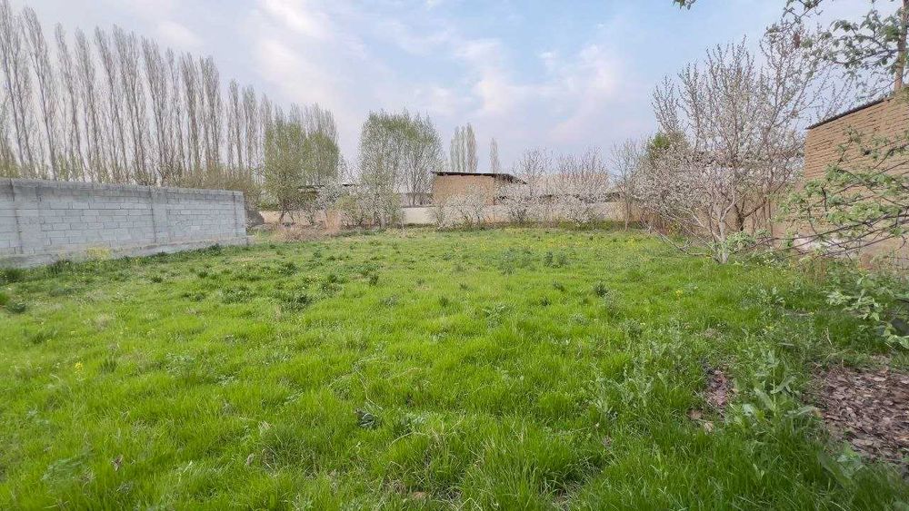 Учаска сотилади!  8 сотих. Аввалда