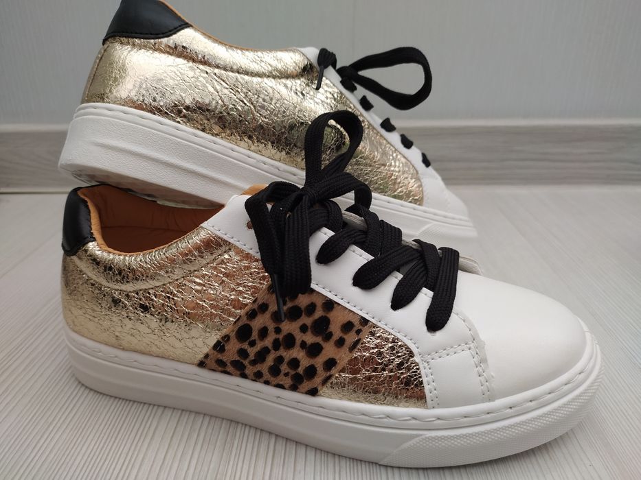 Нови дамски обувки