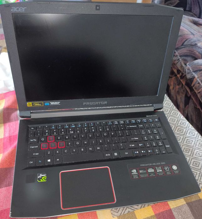 Acer Predator PH315-51 | Intel i7-8750H | GTX 1060 6GB | 144Hz screen