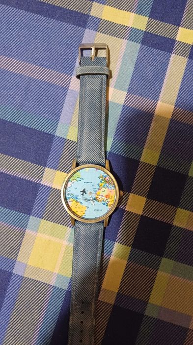 Ръчни часовници.