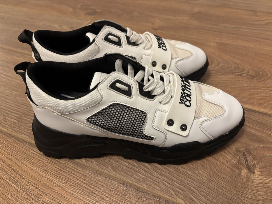 Vand Adidasi Versace Originali