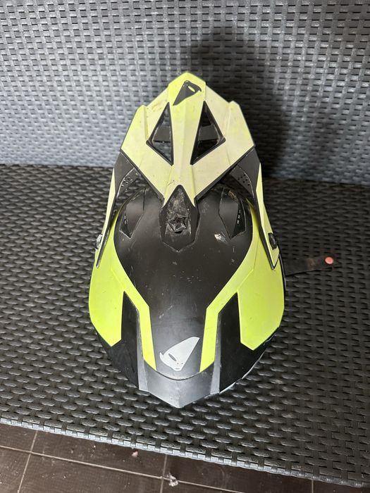 Casca pentru enduro