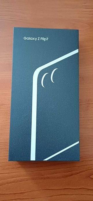 Samsung Galaxy Z Flip7 SIGILAT Coralred