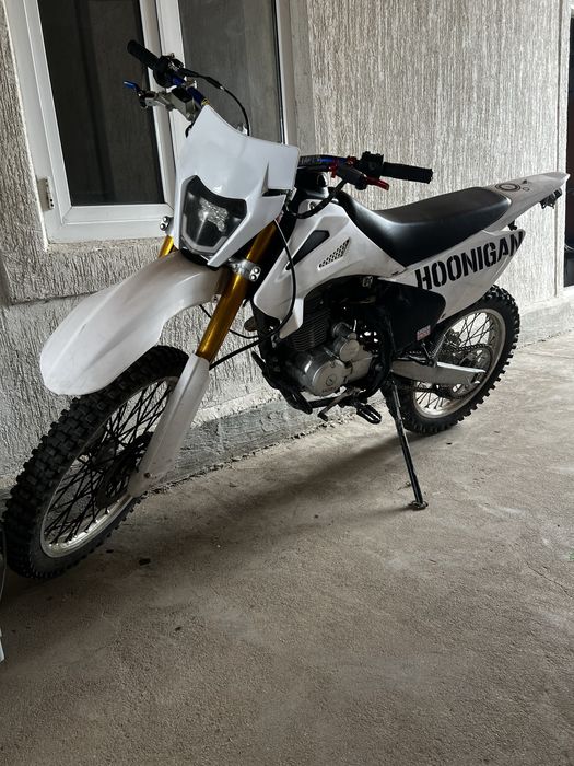 Продам эндуро 250