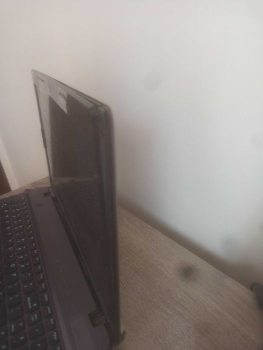 Лаптоп lenovo z570