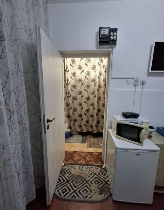 Închiriez Garsonieră Far-Supeco