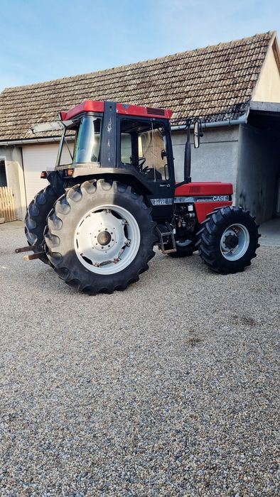 CASE Internațional 844 XL