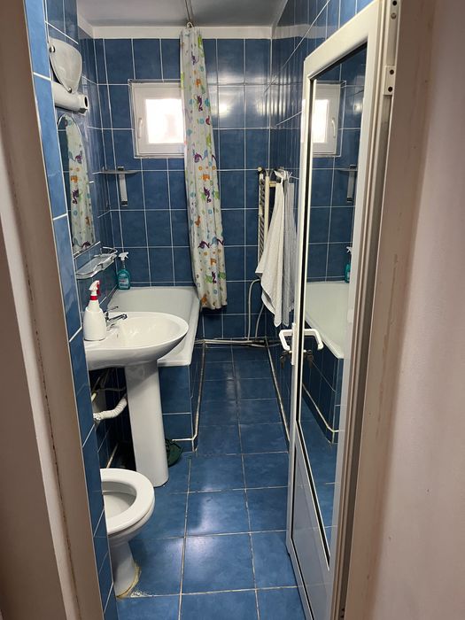 Inchiriez apartament cu 2 camere, zona Olari