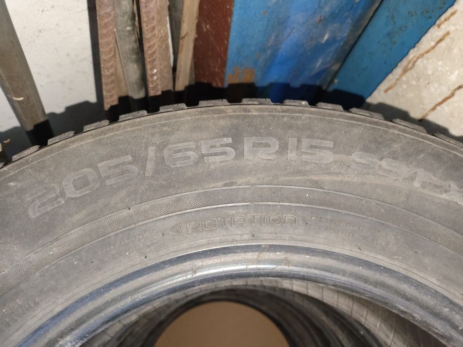 Продам резину на 15