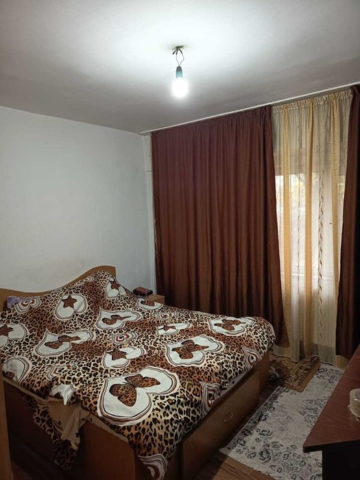 Apartament 3 camere, 2 băi, parter înalt Micro 11, Târgoviște