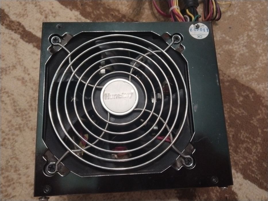 Продам блок питания на компьютер 500W
