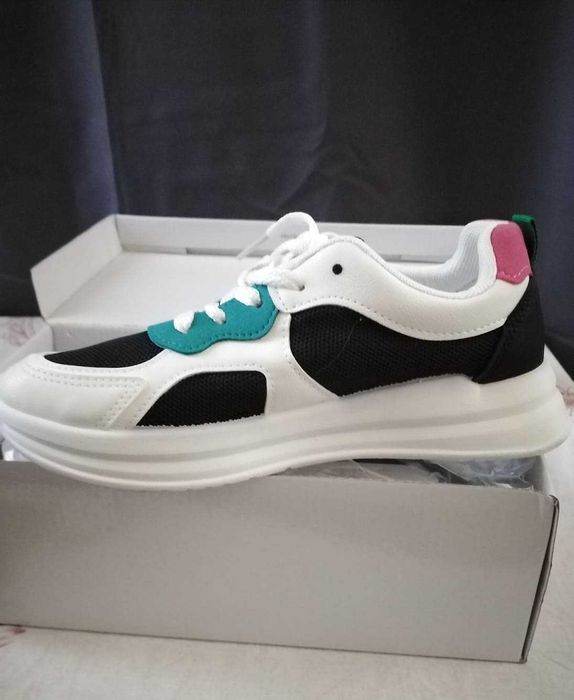 Дамски маратонки Off White