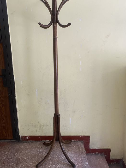 Cuier Thonet reconditionat