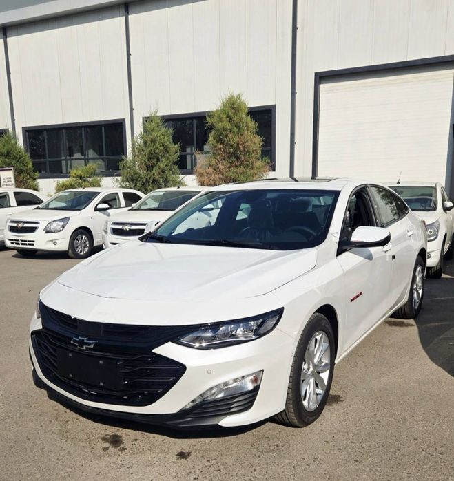 Chevrolet Malibu halol nasiyaga