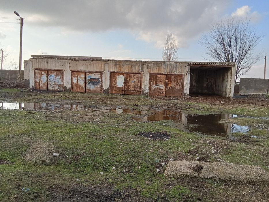 TayoR Uy va bizmes uchun bino