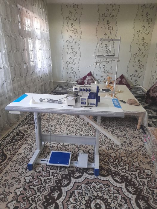 Продаётся Аверлок Jeck