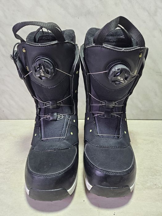Boots 106 buti placa snowboard  Salomon Boa mărimea 37  ( 23,5  cm) .