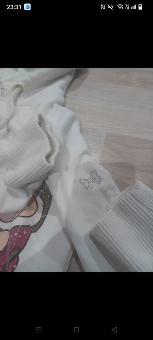 Hanorac Disney ca nou