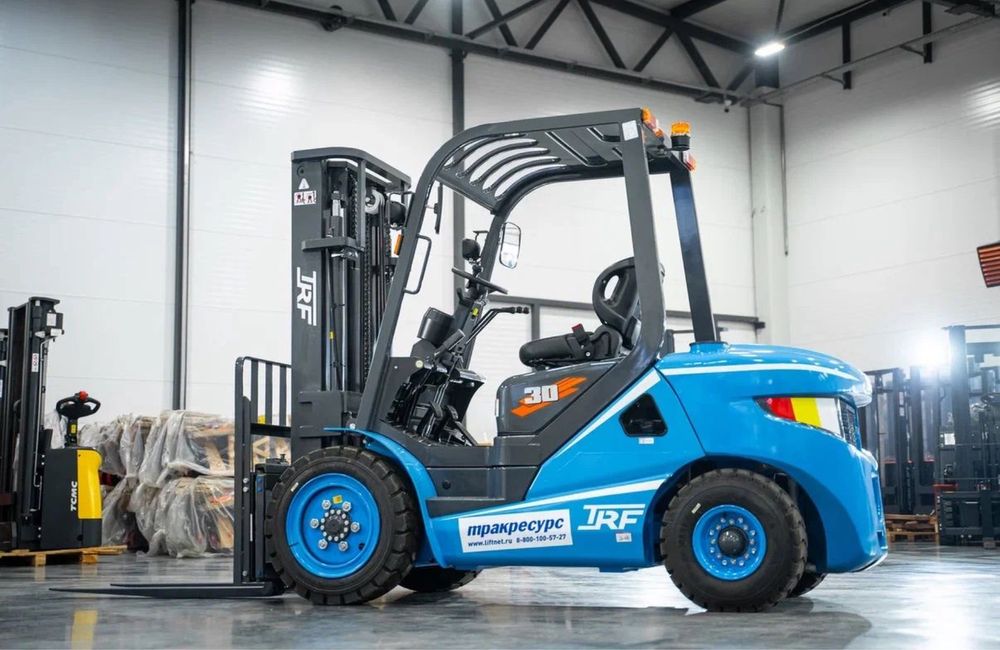 Вилочный погрузчик 3 тонн