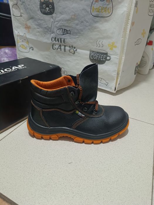 Ботинки спец обувь