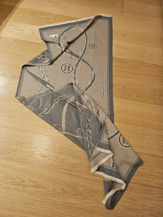 HERMES шал -наметка кашмир