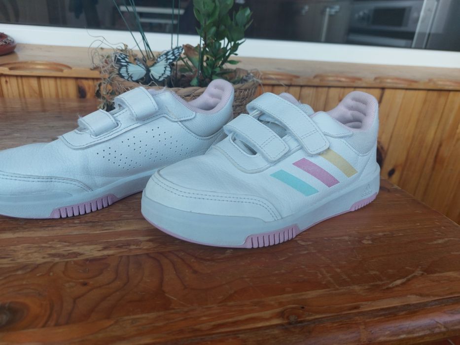 Маратонки adidas 33 1/2 размер