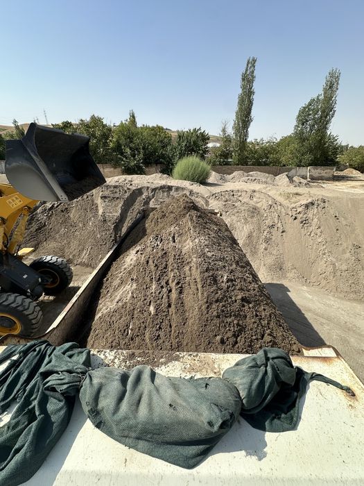 Услуги спецтехники: Самосвалы и эксковаторы!!!