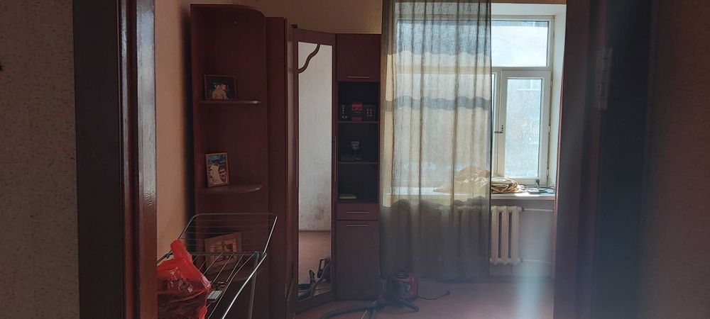 Продам 2-х комн.   61 кв.м высокие потолки