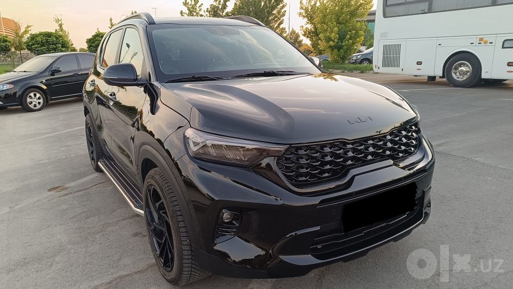 Kia Sonet Full Black Edition  2025/26 пробег 7000 км. Тонировка 10 мес