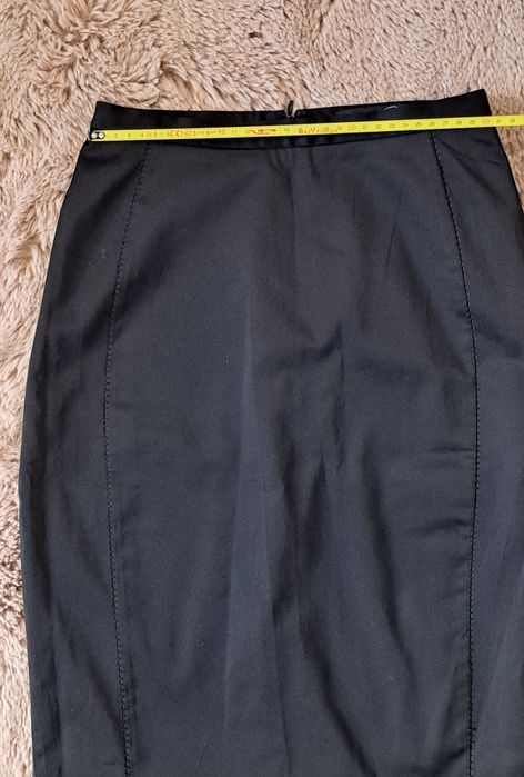 Fusta neagra MANGO marimea 34