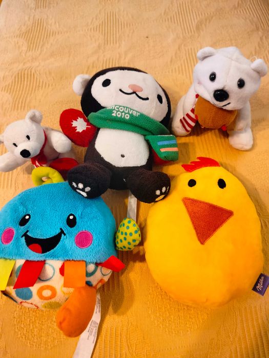 Малки плюшени играчки
