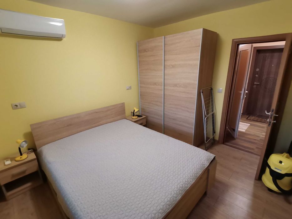 Дава се под наем Двустаен апартамент в Бургас, Братя Миладинови - 70 кв.м за 331.5 € - Снимка #2