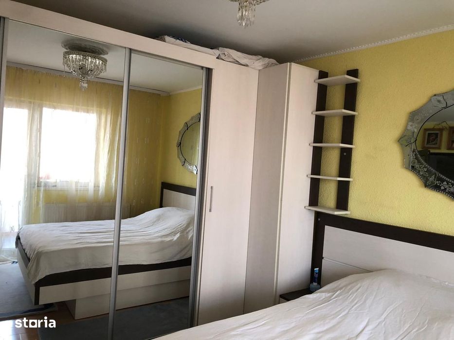 Apartament 3 camere Campulung vis-a-vis Primarie | Ultracentral
