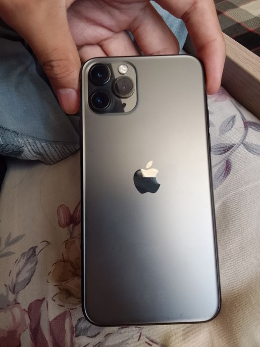 iPhone 11 pro сатылады