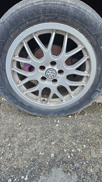 Jante golf 4 r16 5x100