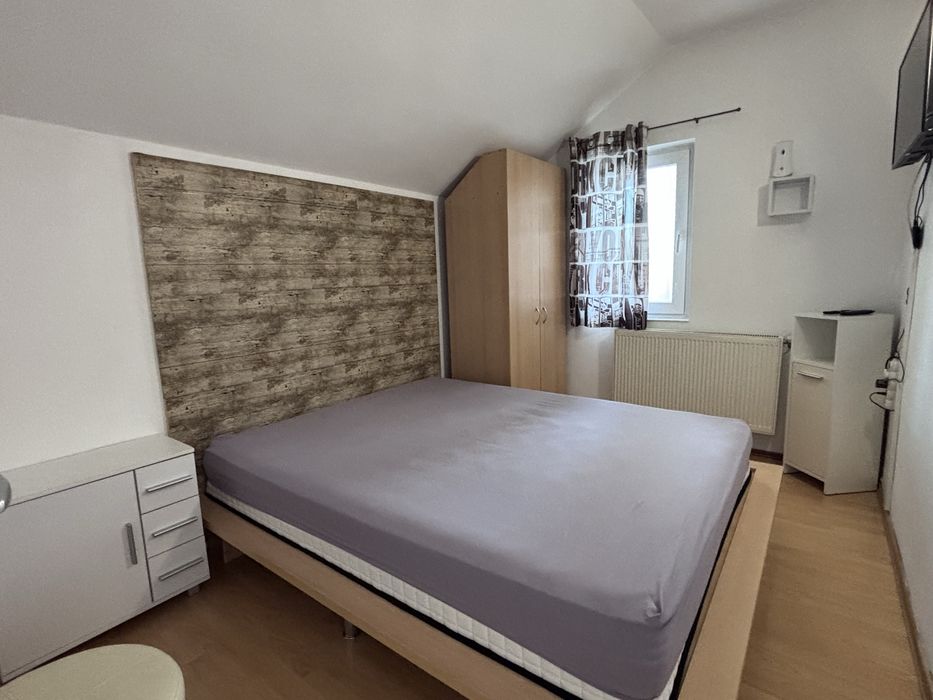 Inchiriez apartament 2 camere , ultracentral