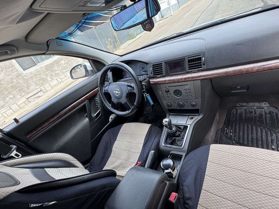 Vand opel 1000 euro negociabil vectra c 2004