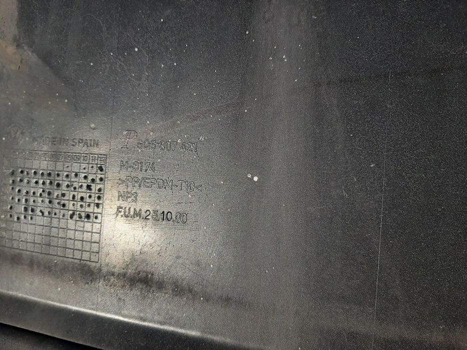 Bara spate vw polo 9n facelift 6q6-807421