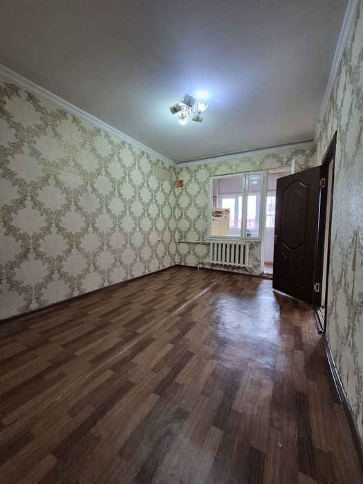 Продаю 1 комн Чиланзар 21 квартал