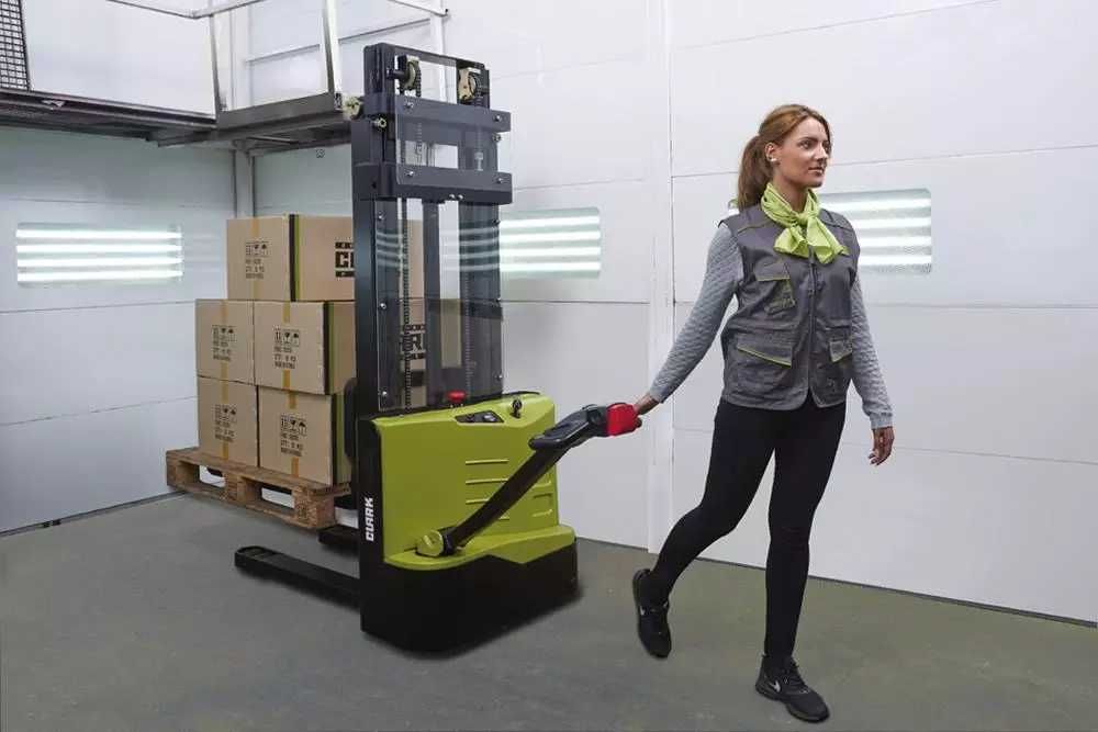 Transpaleta Electrica Liza Electrica Noua CLARK 1T 3,3M GERMANIA STOC