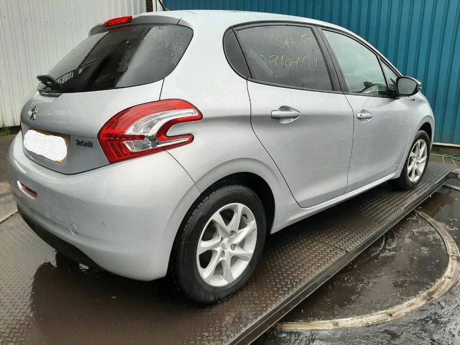 Maneta stergatoare Peugeot 208 (2012-2019) 2015