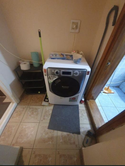Proprietar vand apartament