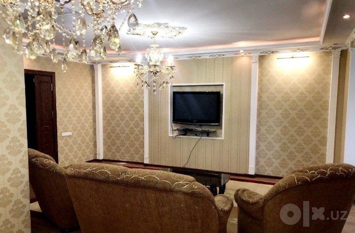 Продаётся 3х комнатная Новмосковская