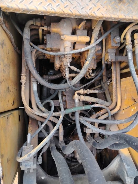 Самсунг екскаватор сотилади