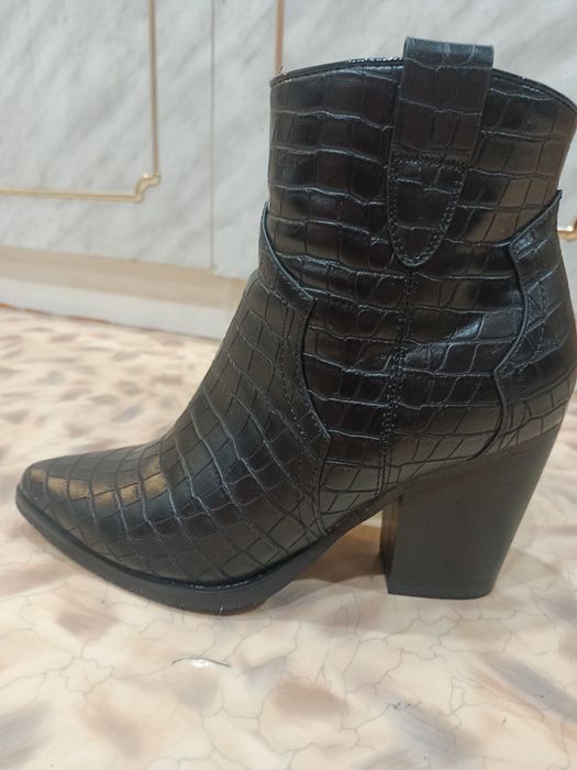 Красивые сапоги женские