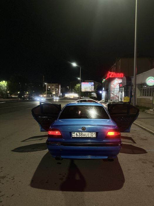 Продам Bmw e38, 1997