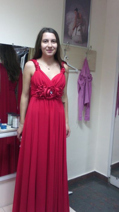 Бална рокля М размер