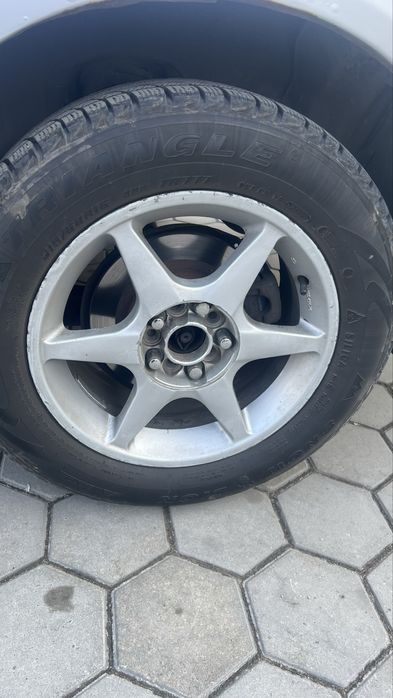 Продам срочно титанка 16