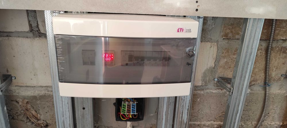 ELECTRICIAN NON STOP 24/7 Târgoviște & Împrejurimi-Ajung max. 60min