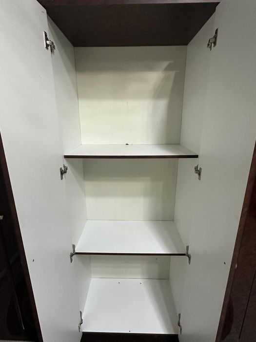 Продается спальный гарнитур